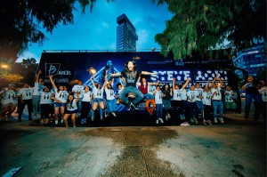 Steve Aoki en la Ciudad de México. Foto: Tomada de su página oficial de de Facebook.