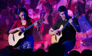 Rodrigo-y-Gabriela-World-Premiere1